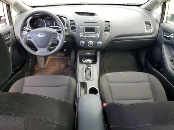 KNAFK4A64G5552139 2016 KIA FORTE - Image 8