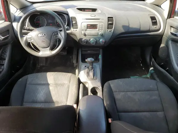 KNAFK4A64G5552609 2016 KIA FORTE - Image 8