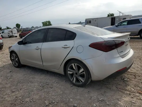 KNAFK4A64G5555199 2016 KIA FORTE - Image 2