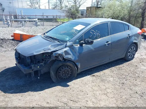 KNAFK4A64G5564145 2016 KIA FORTE - Image 2