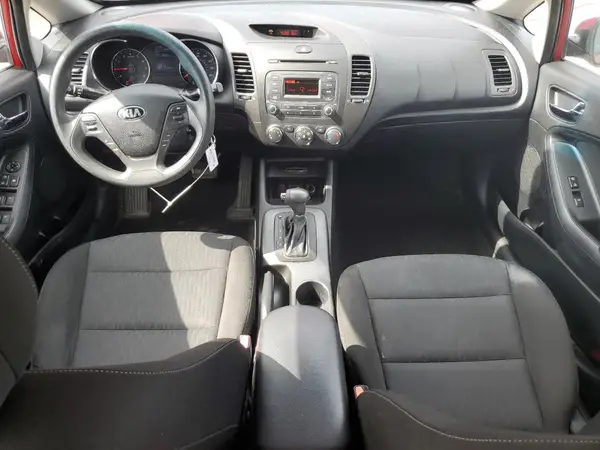 KNAFK4A64G5568101 2016 KIA FORTE - Image 8