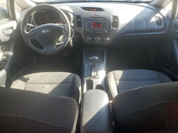 KNAFK4A64G5569118 2016 KIA FORTE - Image 8