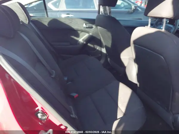 KNAFK4A64G5569698 2016 KIA FORTE - Image 8