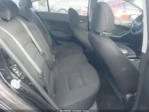 KNAFK4A64G5576179 2016 KIA FORTE - Image 8