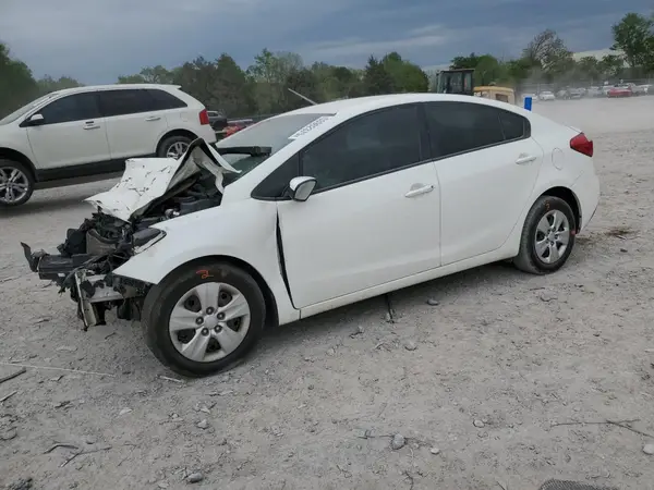 KNAFK4A64G5576182 2016 KIA FORTE - Image 1