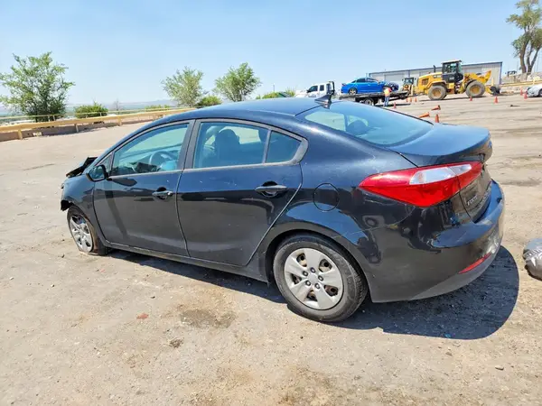 KNAFK4A64G5577011 2016 KIA FORTE - Image 2