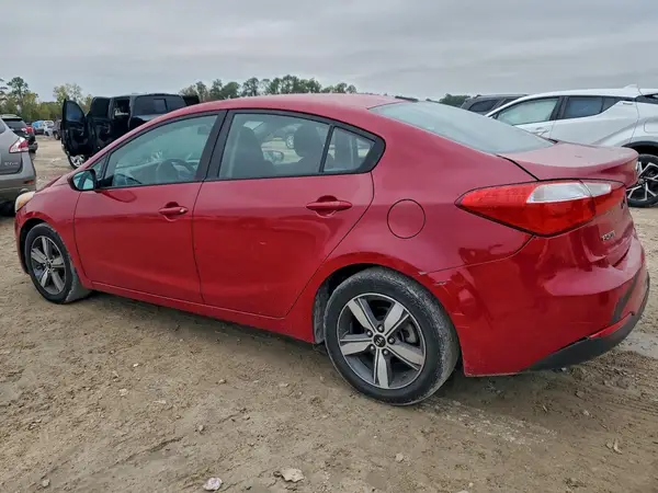 KNAFK4A64G5585996 2016 KIA FORTE - Image 2