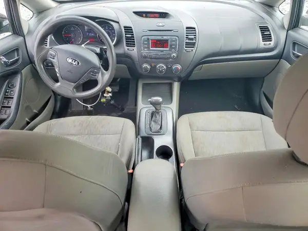 KNAFK4A64G5591975 2016 KIA FORTE - Image 8