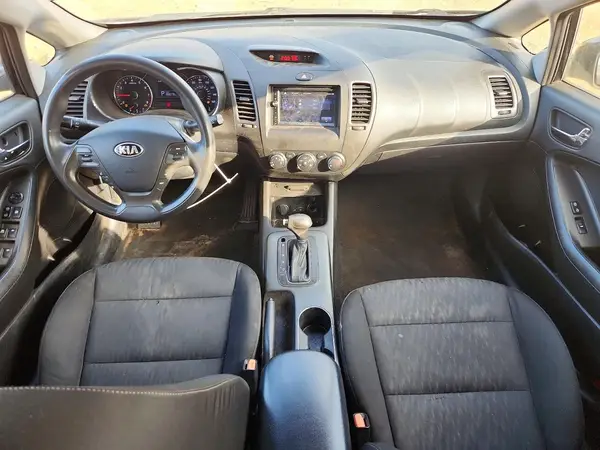 KNAFK4A64G5593371 2016 KIA FORTE - Image 8