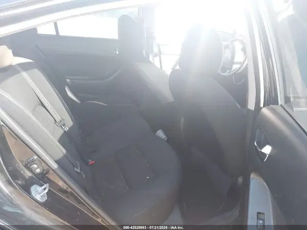 KNAFK4A64G5602828 2016 KIA FORTE - Image 8