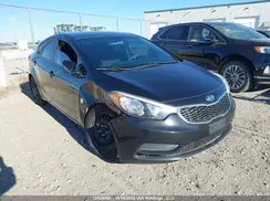 KNAFK4A64G5607091 2016 KIA FORTE