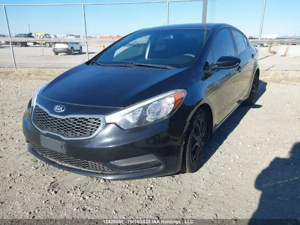 KNAFK4A64G5607091 2016 KIA FORTE - Image 2