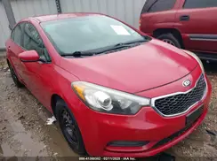 KNAFK4A64G5607673 2016 KIA FORTE