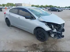KNAFK4A64G5607897 2016 KIA FORTE