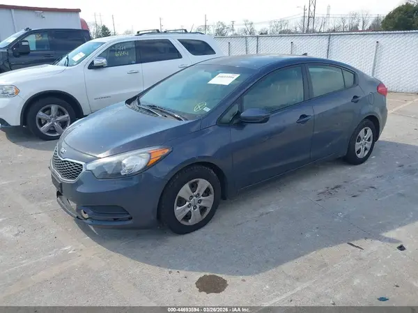 KNAFK4A64G5611349 2016 KIA FORTE - Image 2
