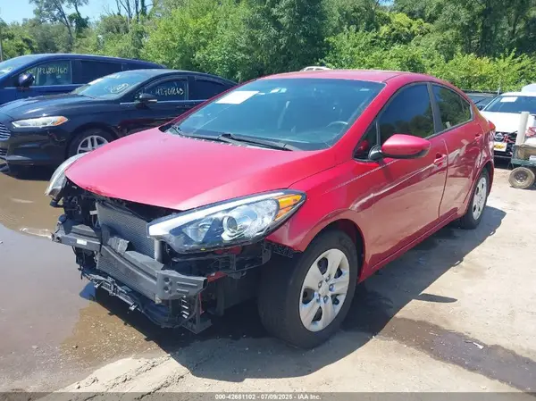 KNAFK4A64G5611609 2016 KIA FORTE - Image 2