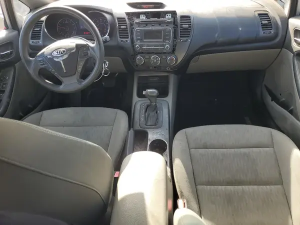 KNAFK4A64G5612128 2016 KIA FORTE - Image 8
