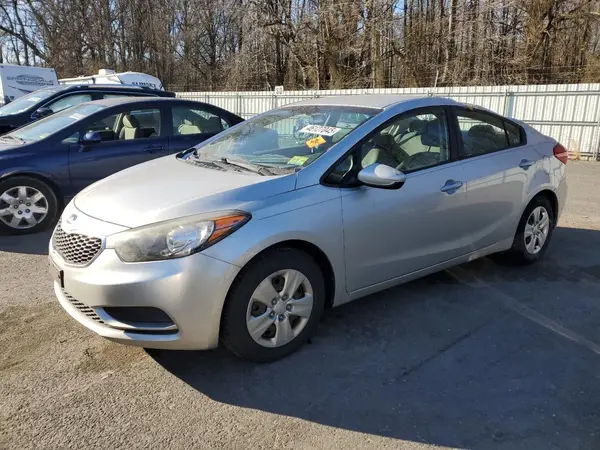 KNAFK4A64G5614624 2016 KIA FORTE - Image 1