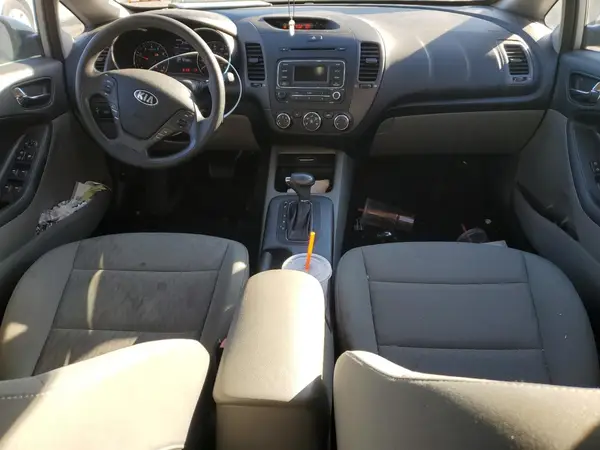 KNAFK4A64G5614624 2016 KIA FORTE - Image 8