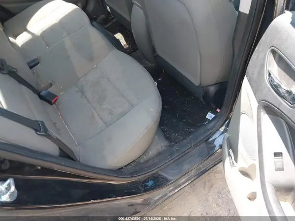KNAFK4A64G5615076 2016 KIA FORTE - Image 8