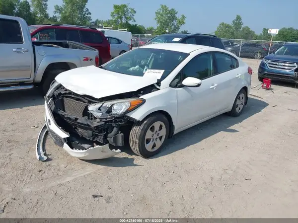 KNAFK4A64G5615692 2016 KIA FORTE - Image 2