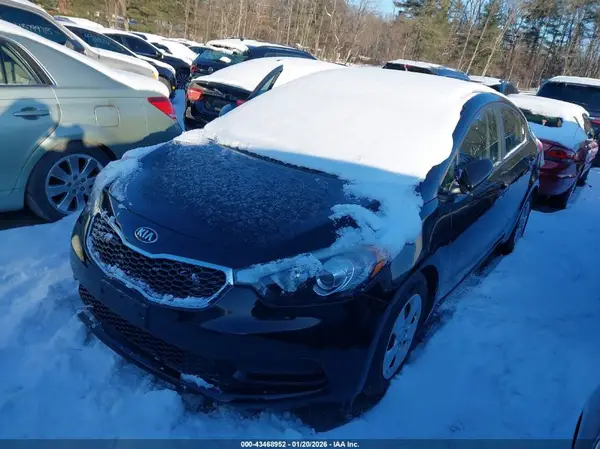 KNAFK4A64G5616048 2016 KIA FORTE - Image 2