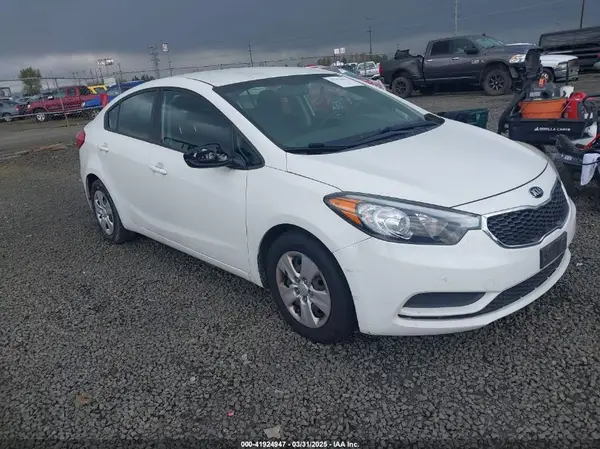KNAFK4A64G5619676 2016 KIA FORTE - Image 1