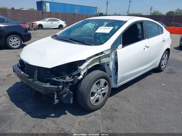 KNAFK4A64G5620231 2016 KIA FORTE - Image 2