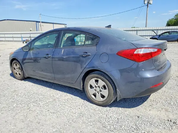 KNAFK4A65G5446167 2016 KIA FORTE - Image 2
