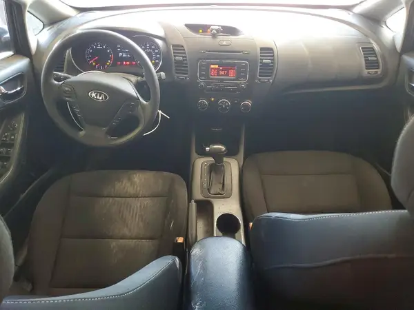 KNAFK4A65G5466175 2016 KIA FORTE - Image 8