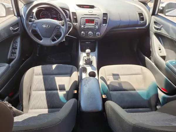 KNAFK4A65G5469125 2016 KIA FORTE - Image 8