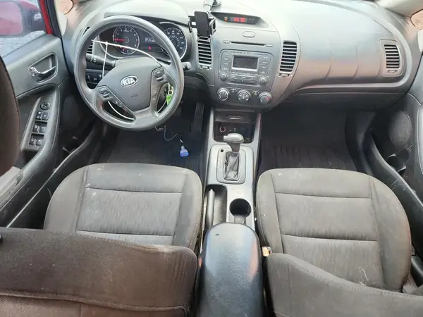 KNAFK4A65G5470050 2016 KIA FORTE - Image 8