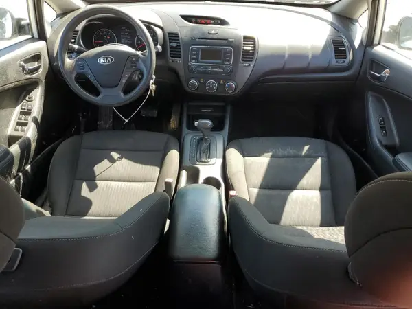 KNAFK4A65G5476673 2016 KIA FORTE - Image 8