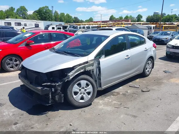 KNAFK4A65G5492260 2016 KIA FORTE - Image 2
