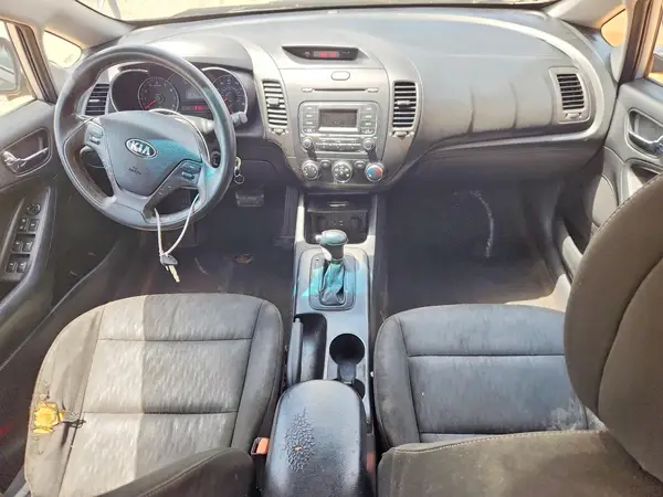 KNAFK4A65G5495868 2018 KIA FORTE - Image 8