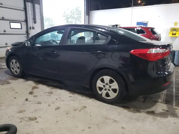 KNAFK4A65G5501491 2016 KIA FORTE - Image 2