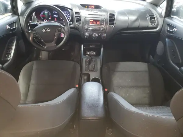 KNAFK4A65G5501491 2016 KIA FORTE - Image 8