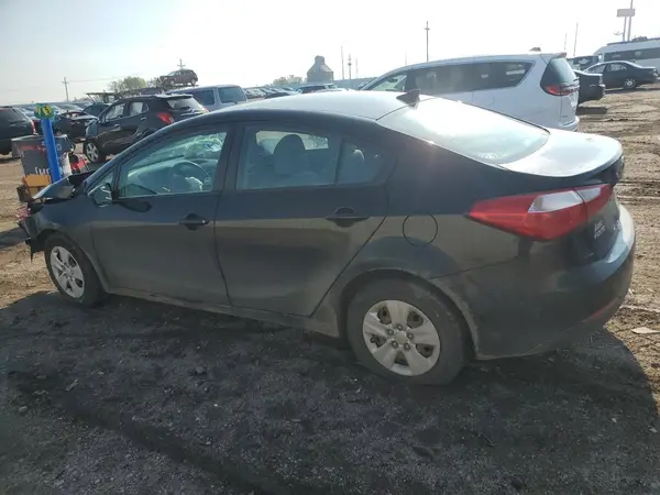 KNAFK4A65G5502625 2016 KIA FORTE - Image 2