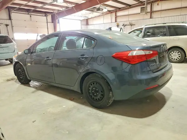 KNAFK4A65G5503919 2016 KIA FORTE - Image 2