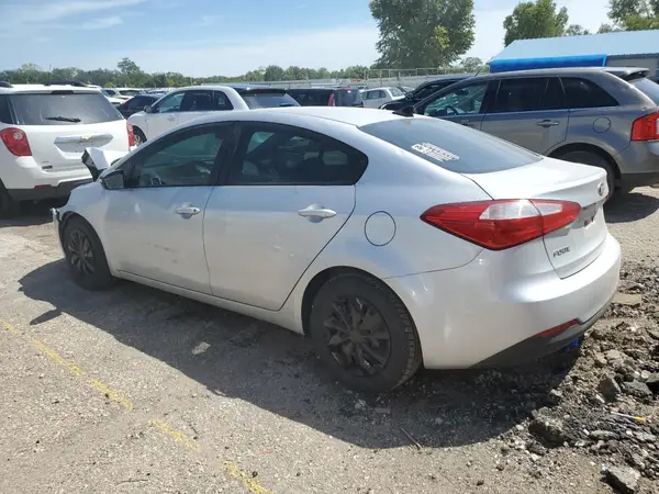 KNAFK4A65G5511549 2016 KIA FORTE - Image 2