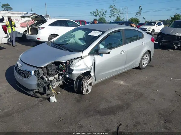 KNAFK4A65G5520901 2016 KIA FORTE - Image 2