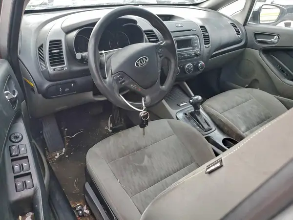 KNAFK4A65G5538850 2016 KIA FORTE - Image 8