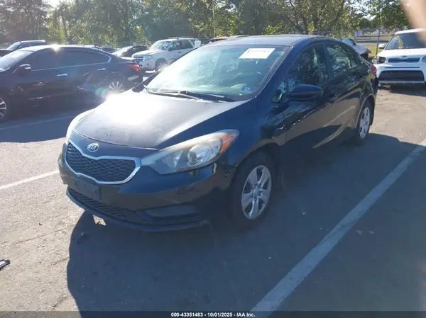 KNAFK4A65G5543031 2016 KIA FORTE - Image 2