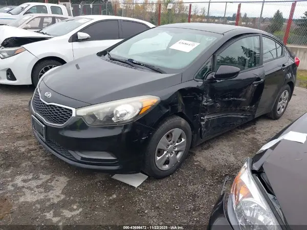 KNAFK4A65G5550612 2016 KIA FORTE - Image 2