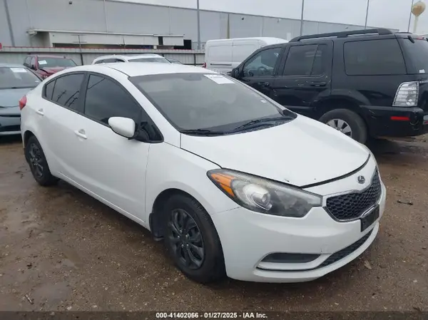 KNAFK4A65G5554482 2016 KIA FORTE - Image 1