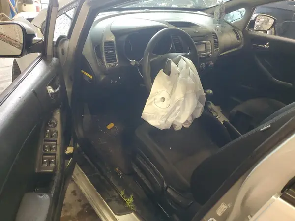 KNAFK4A65G5564459 2016 KIA FORTE - Image 8