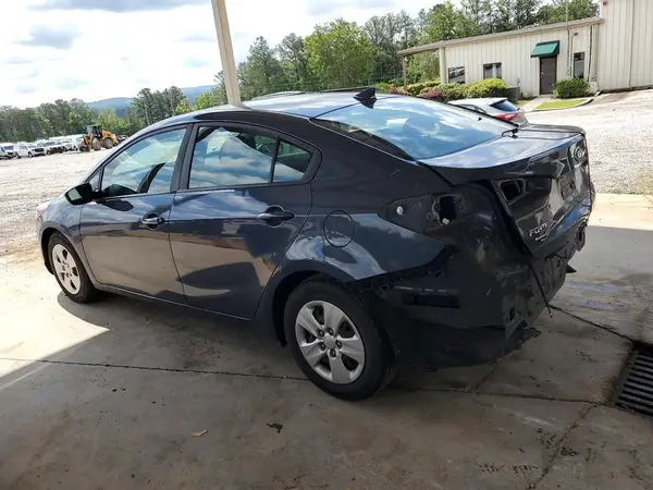 KNAFK4A65G5570939 2016 KIA FORTE - Image 2
