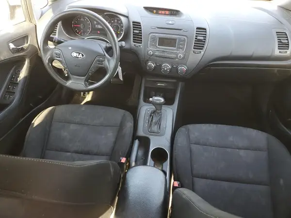 KNAFK4A65G5572027 2016 KIA FORTE - Image 8