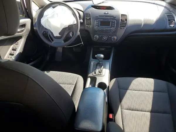 KNAFK4A65G5572464 2016 KIA FORTE - Image 8