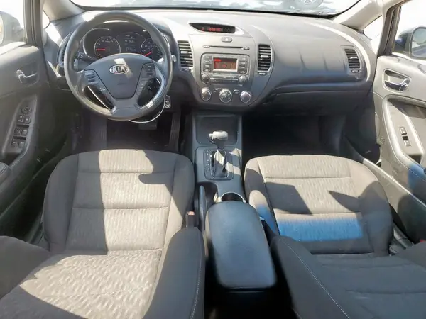KNAFK4A65G5576496 2016 KIA FORTE - Image 8